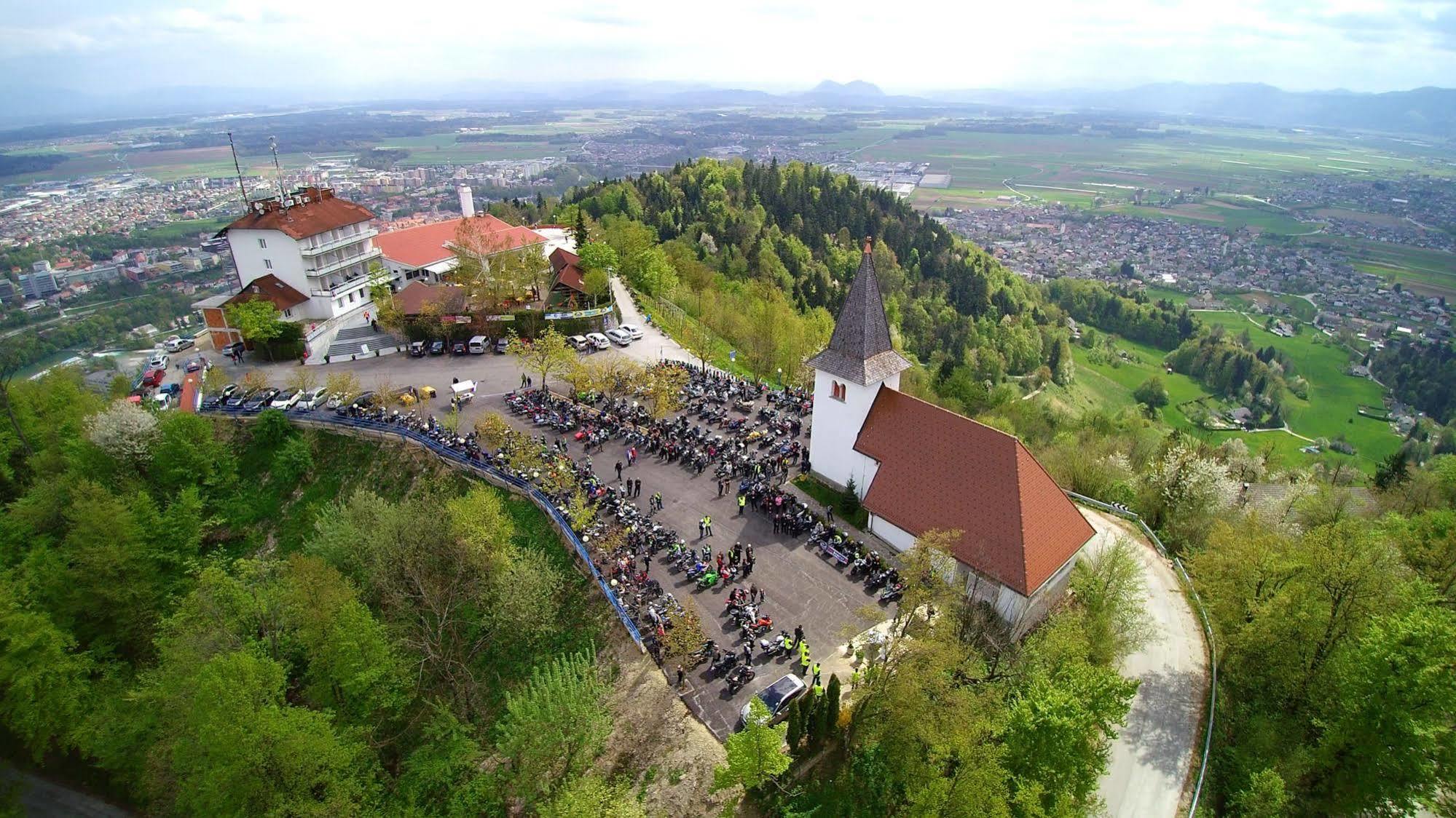 Hotel Bellevue Kranj Exterior photo
